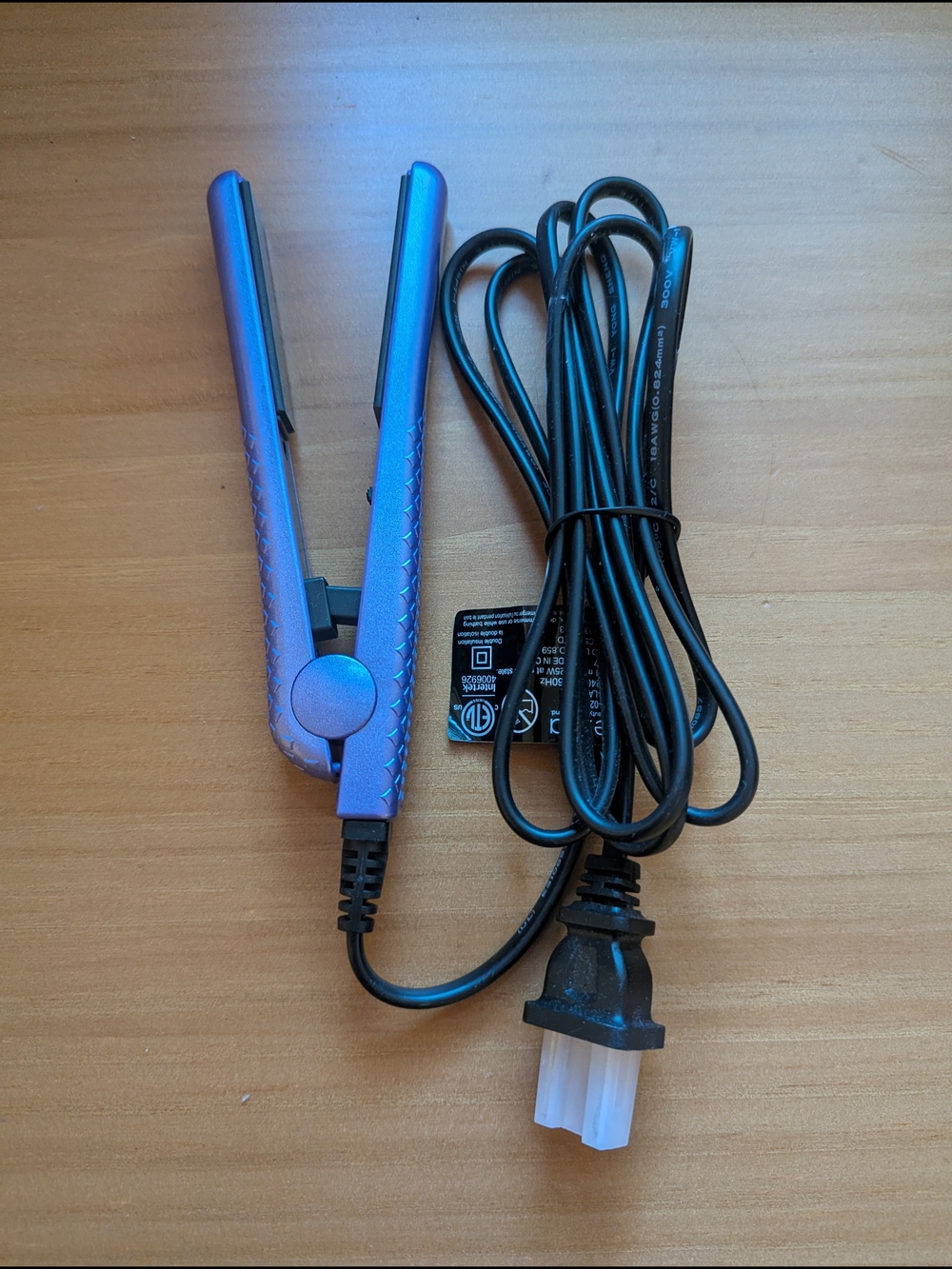 Bellezza Mini Hair Straightener with Cord (Brand New)